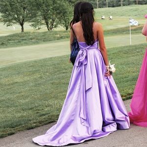 Sherri Hill prom gown